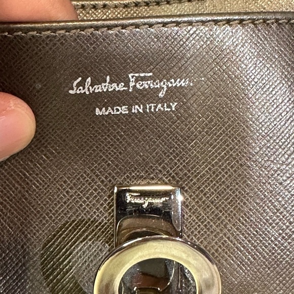 SALVATORE FERRAGAMO gancini long wallet in gun metal - Picture 14 of 16